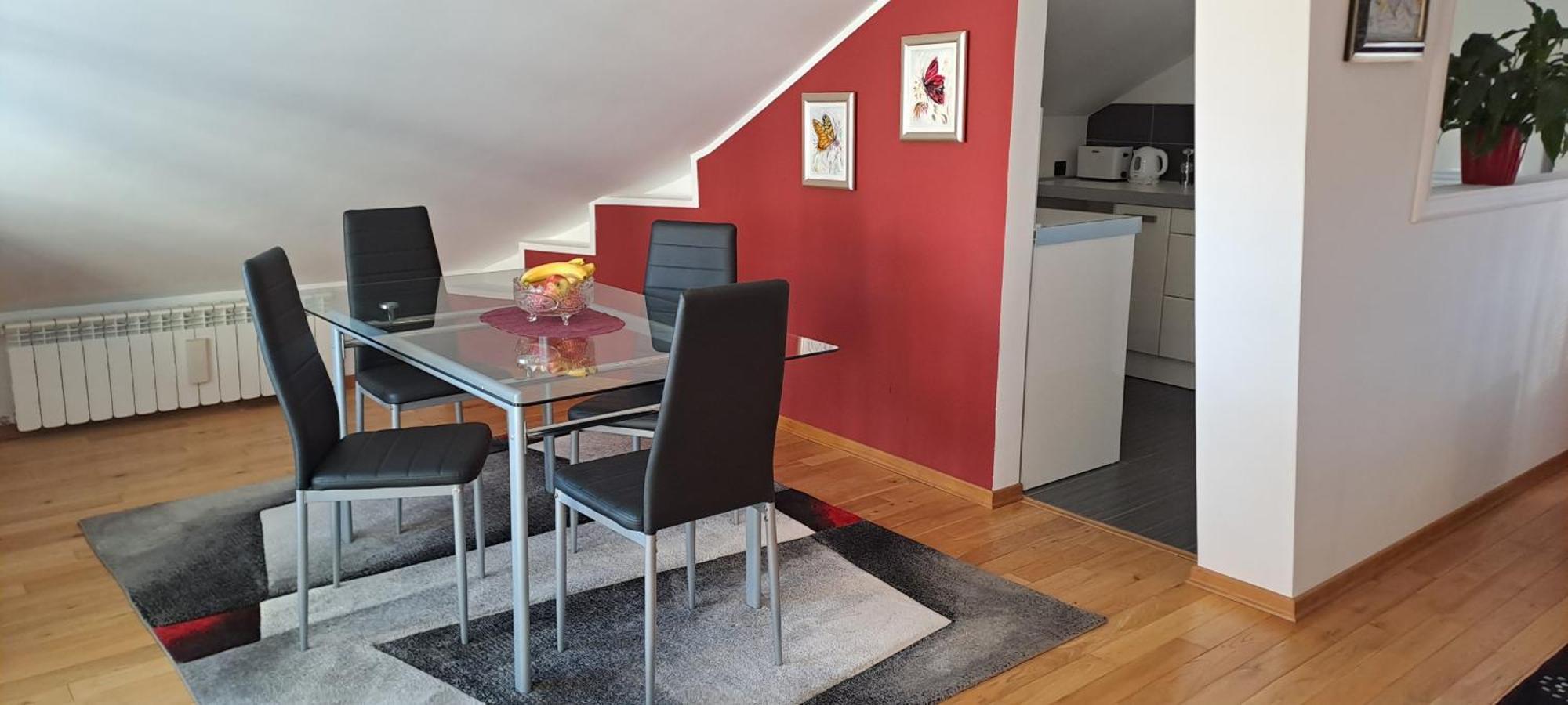 Apartments Laura Senj  Extérieur photo